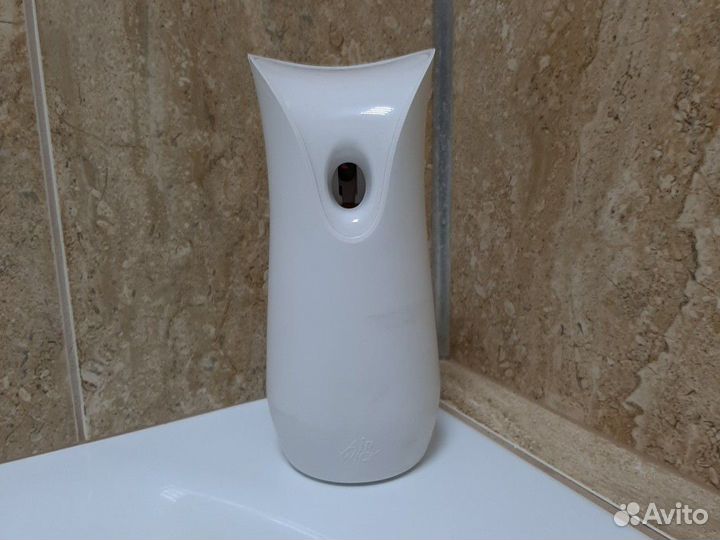 Автоматический ароматизатор, распылитель дезодоран