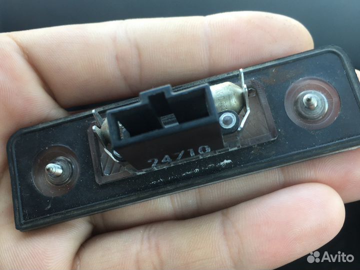 Octavia a5 подсветка номера плафон