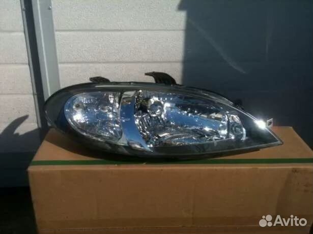 Фара левая и правая Лечетти хэтчбек (Новые)
