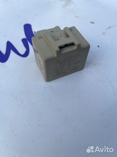 Реле Subaru Forester SH5 EJ204jpzme 2008