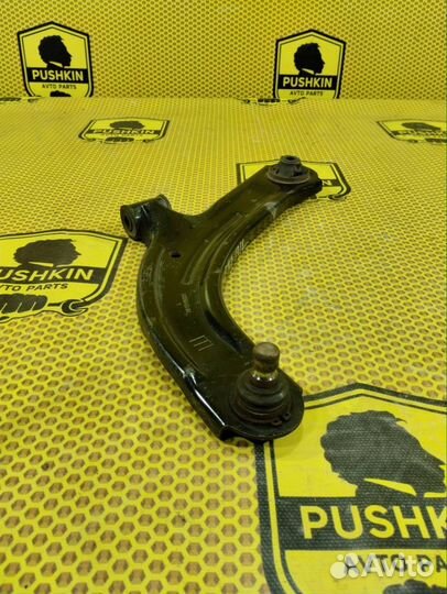 Рычаг передний левый Nissan Tiida