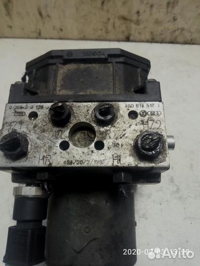 Блок ABS (насос) Volkswagen Passat