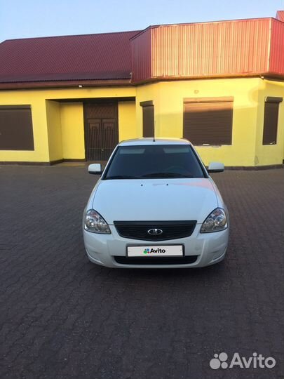 LADA Priora 1.6 AMT, 2015, 180 000 км