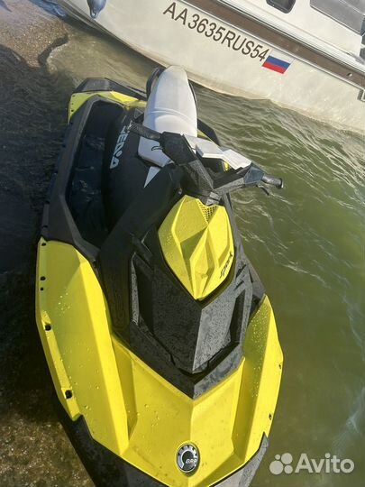 Продам гидроцикл BRP Sea-Doo spark 3UP IBR