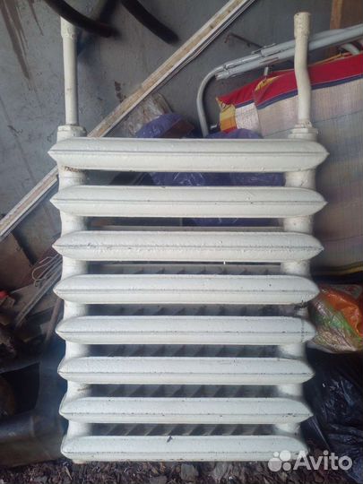 Батарея чугунная