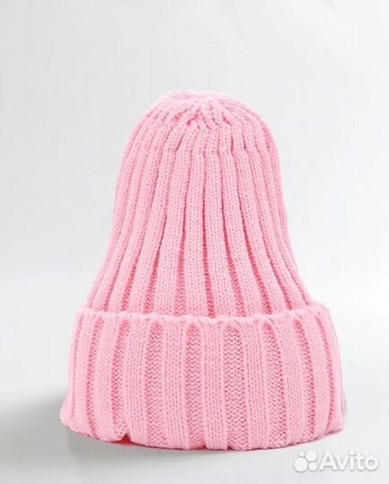 Шапка бини вязаная однотонная на весну/осень