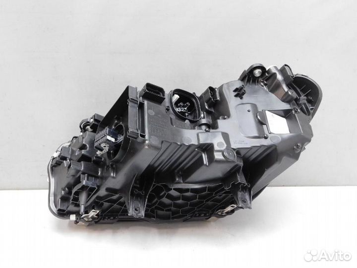 Фара правая BMW X3