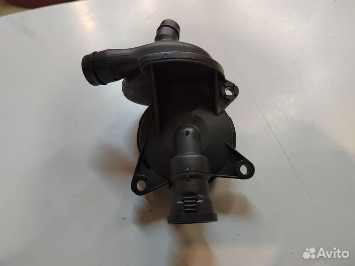 Клапан вентиляции картерных газов BMW