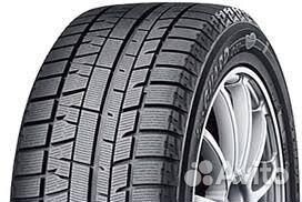 Yokohama Ice Guard IG60 255/35 R19 96Q