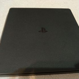 Sony playstation 4 slim