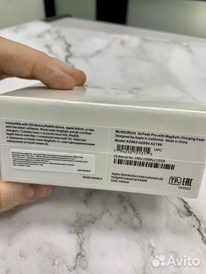 Наушники Apple AirPods Pro