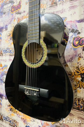 Детская гитара 3/4 + аксессуар