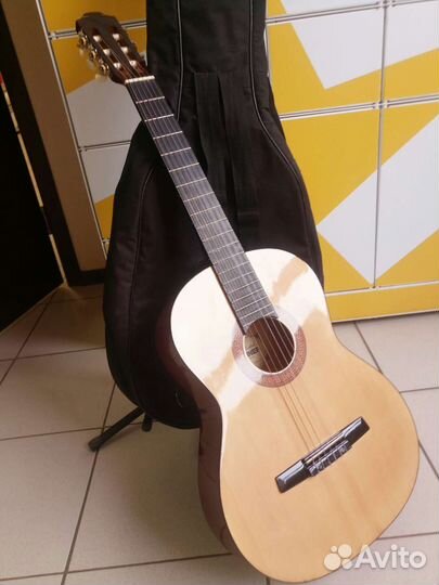 Гитара hohner классическая модель