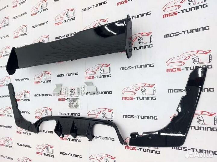 Диффузор M-Performance + спойлер GTS BMW M4 F82