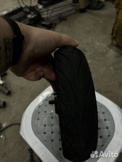 Переднее колесо Ninebot max G30 с колодкой