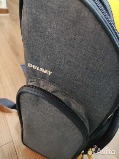 Рюкзак школьный ортопедический Delsey миньоны