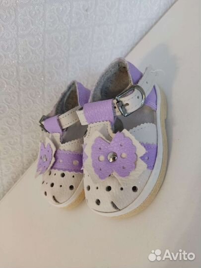 Сандалии для девочки