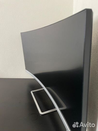 Монитор HP 34