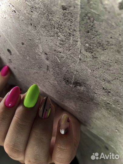 Маникюр наращивание ногтей