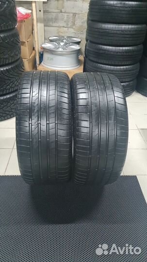 Bridgestone Turanza T005 285/35 R22 106Y