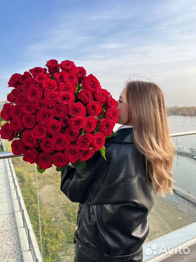 Букеты с доставкой розы