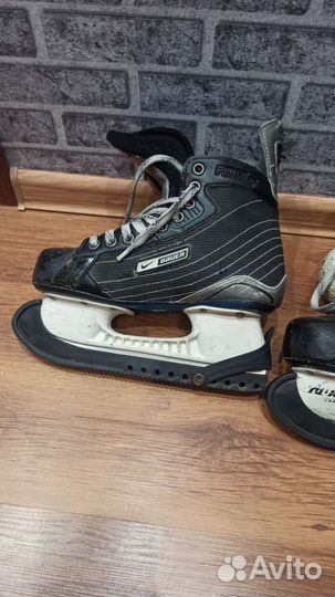 Хоккейные коньки Bauer