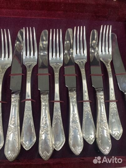 Набор столовых приборов серебро