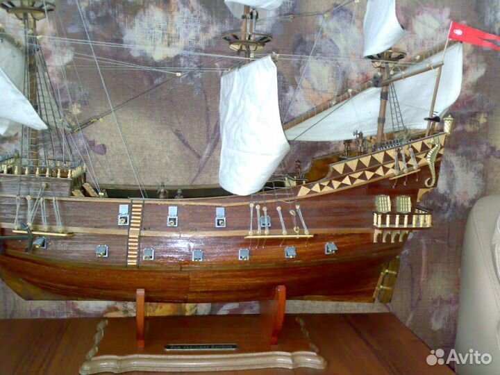 Парусник корабль DE Gostinja