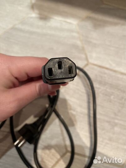 Кабель питания для компьютера
