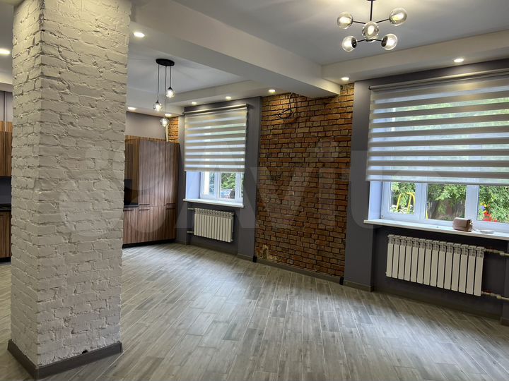 3-к. квартира, 88,2 м², 1/4 эт.