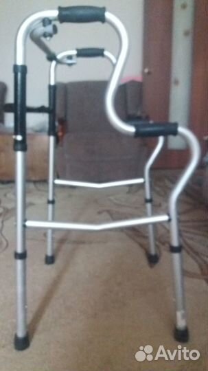 Продам ходунки