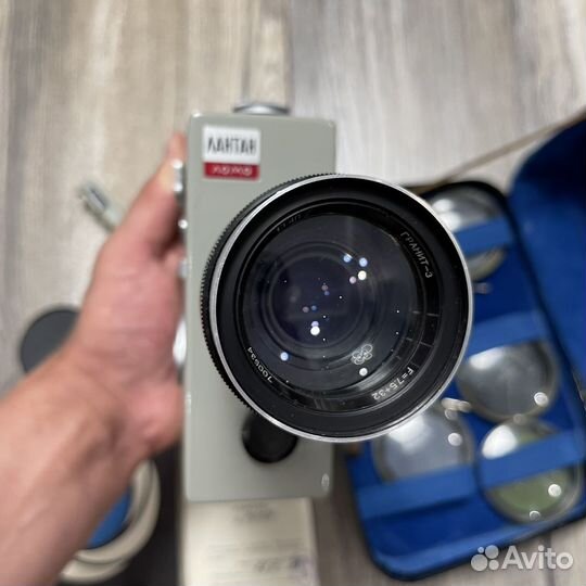 Кино камера советская Ломо Лантан СССР