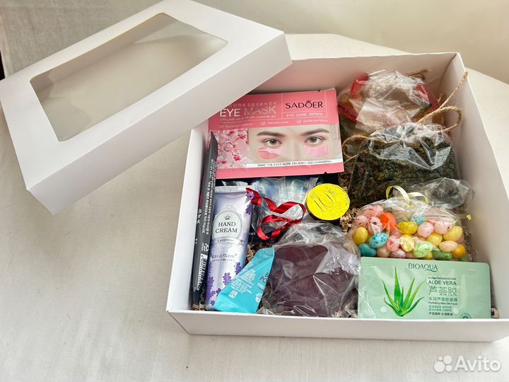 Подарок на 8 марта, день рождения девушке, жене