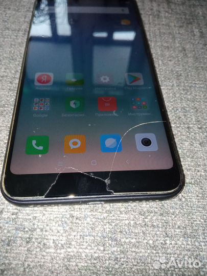 Xiaomi Redmi 5 Plus, 3/32 ГБ