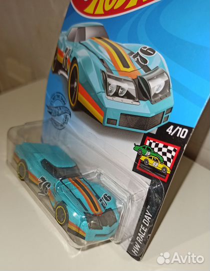 Машинка Hot Wheels