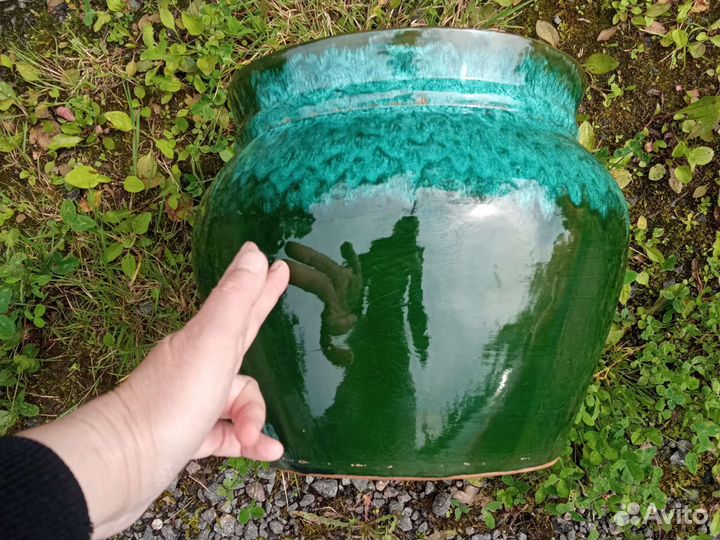 Горшок для цветка с подставкой