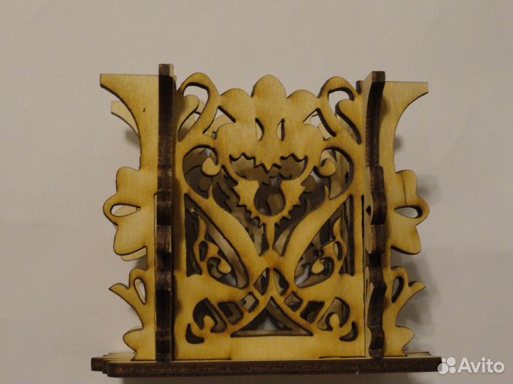 Продам карандашницу, подставку