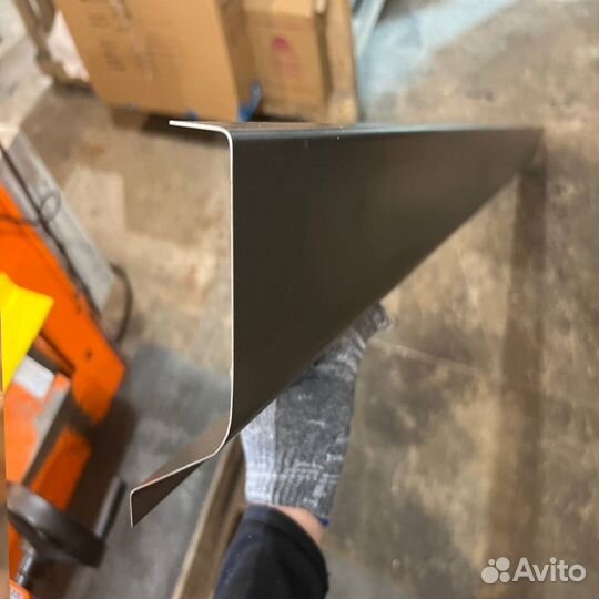 Toyota bB пороги и арки Щелково