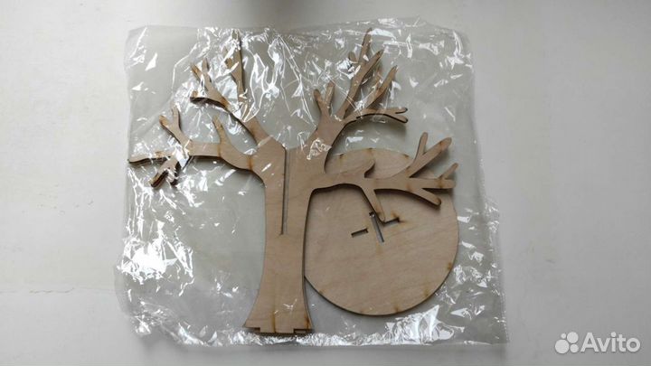 Пластиковые кубики, дерево - времена года