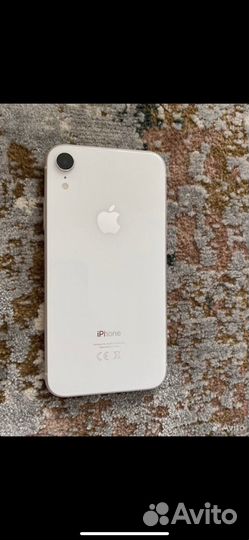 Телефон iPhone хр