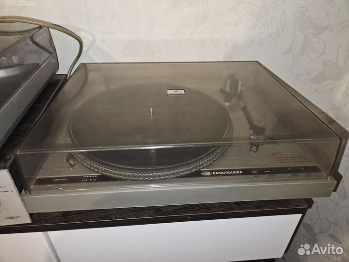 Проигрыватель винила Радиотехника Ария 102