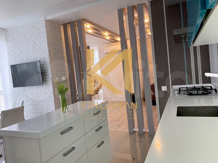 3-к. квартира, 110 м², 4/10 эт.