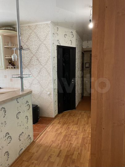 3-к. квартира, 64 м², 1/2 эт.