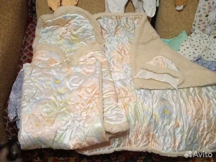 Детские вещи от 0 до года