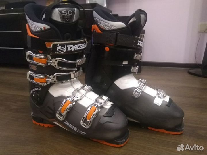 Продам мужские горнолыжные ботинки dalbello aero
