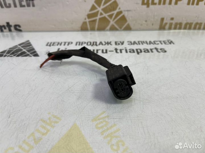 Фишка звукового сигнала Bmw X5 G05 2019-2023