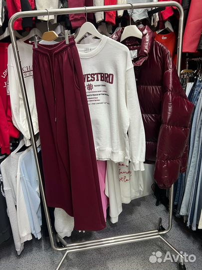 Cosmic, sculptor+7, the river, W, blanca