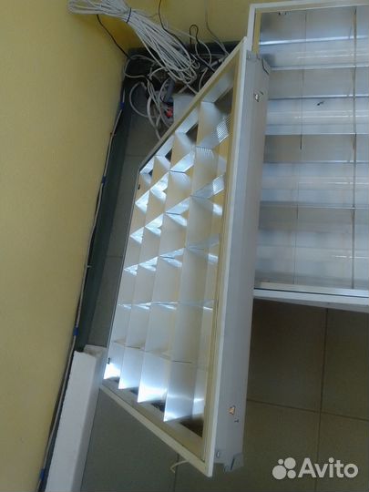 Продам светильники 