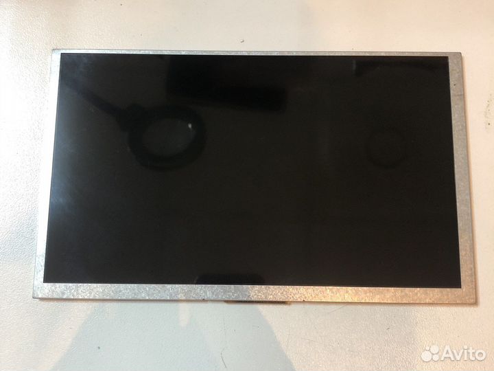 Дисплей h090iv027009-50