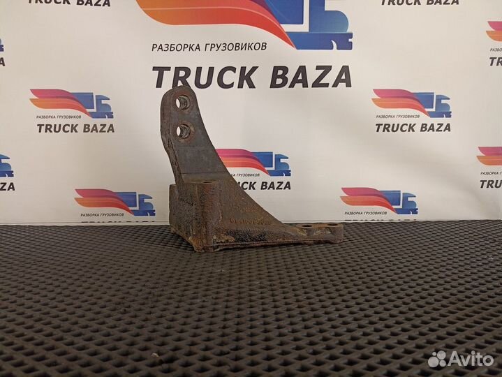 Кронштейн двигателя задний левый